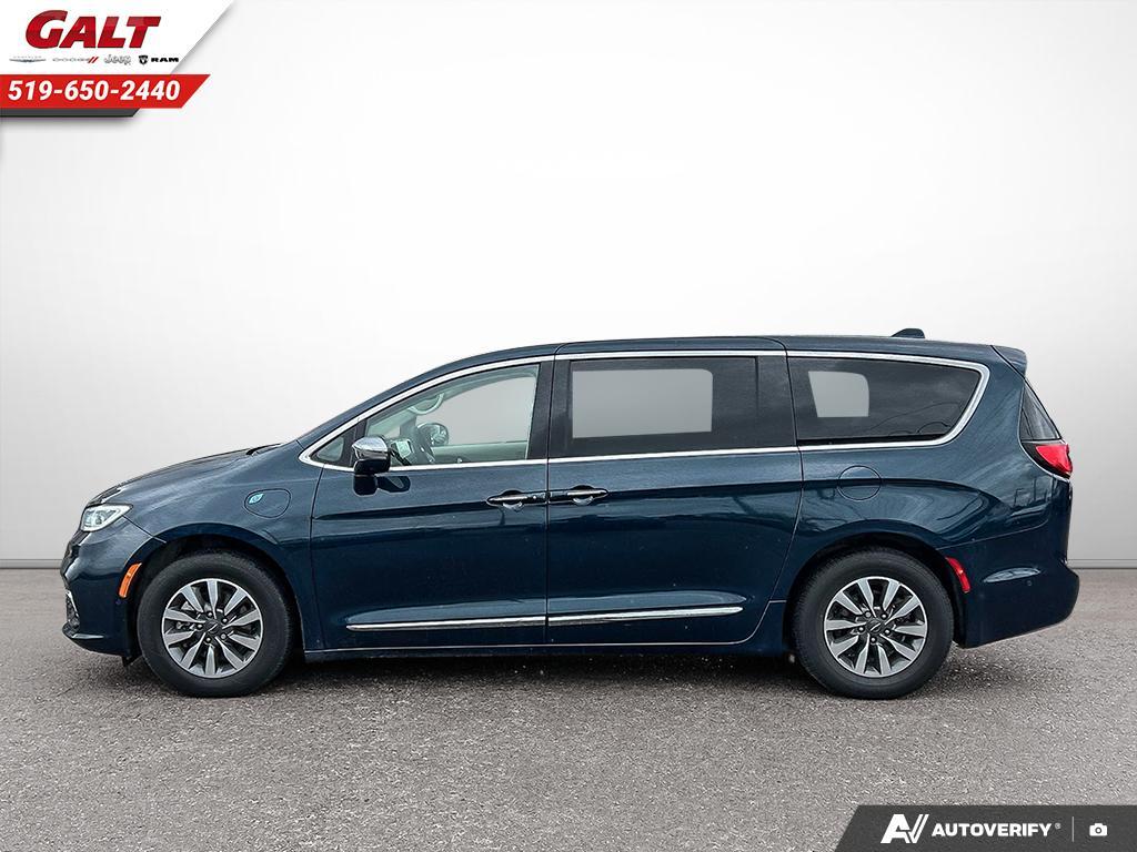 2022 Chrysler Pacifica Hybrid