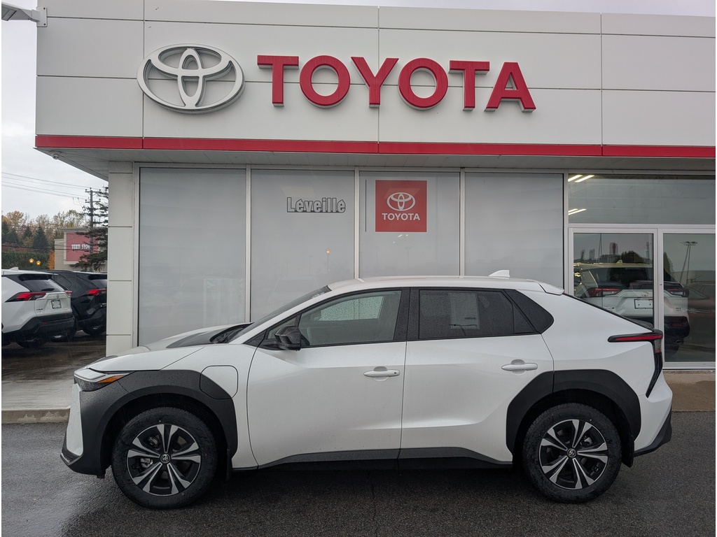 2025 Toyota bZ4X