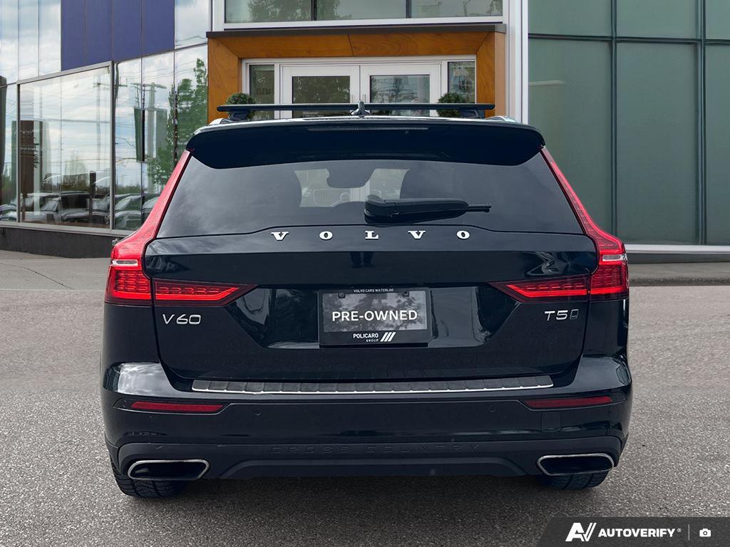 2019 Volvo V60 Cross Country