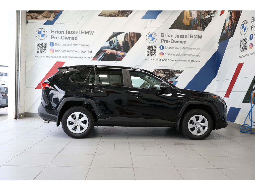 2025 Toyota RAV4 LE, 温哥华, 全款车