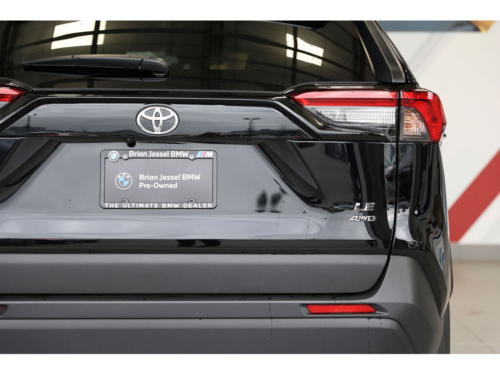 2025 Toyota RAV4 LE, 温哥华, 全款车