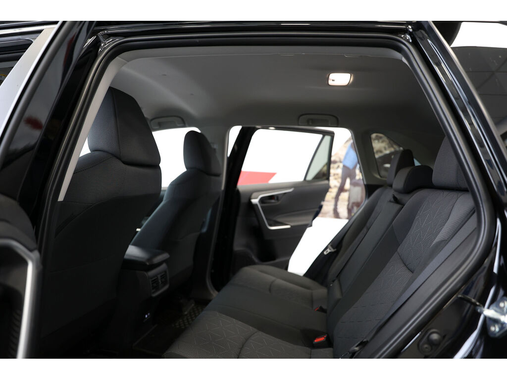 2025 Toyota RAV4 LE, 温哥华, 全款车