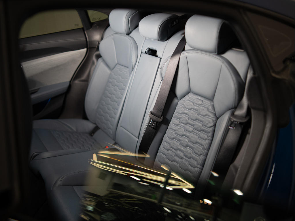 2022 Audi e-tron GT QUATTRO   BANG OLUFSEN   PANO   HUD   20 IN, 多伦多, 全款车