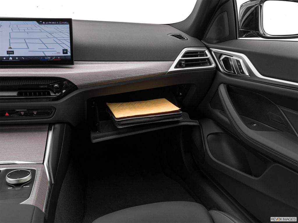 2025 BMW i4 eDrive40, 温哥华, 全款车