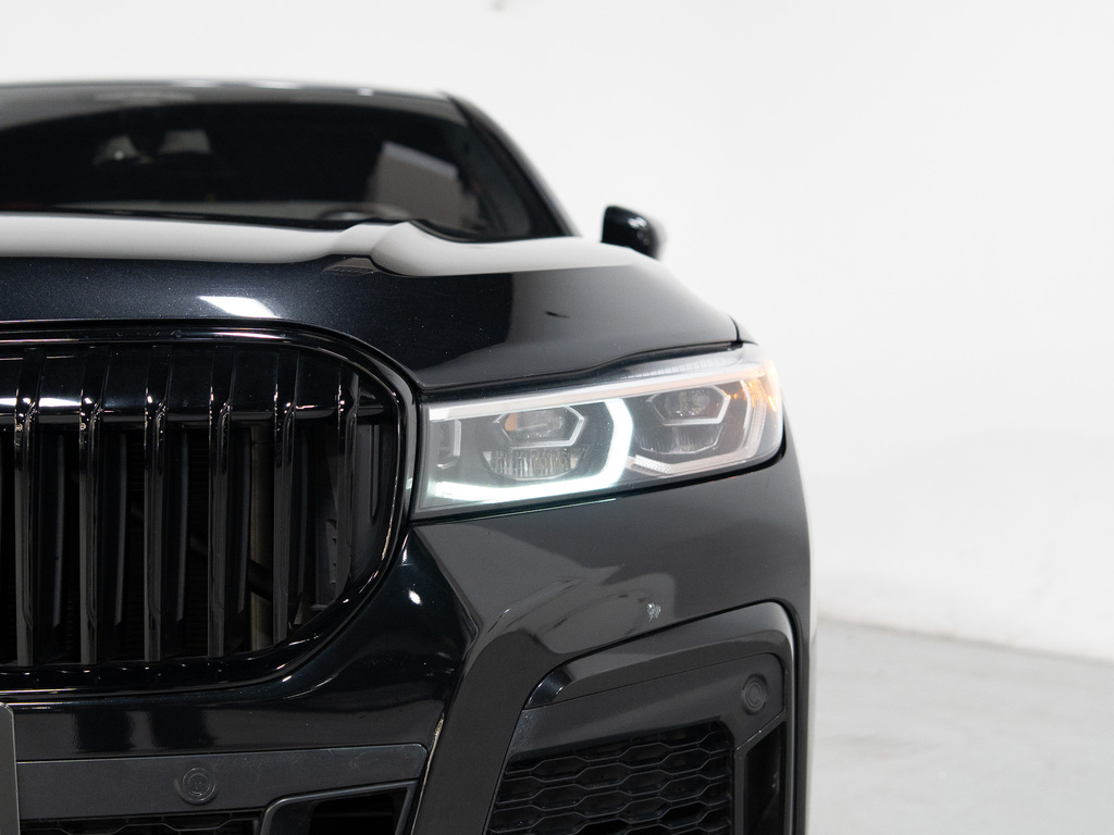 2020 BMW 750i xDrive, 多伦多, 全款车