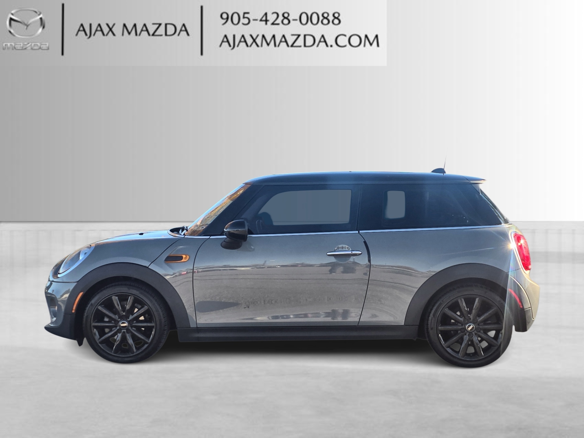 2016 MINI Cooper