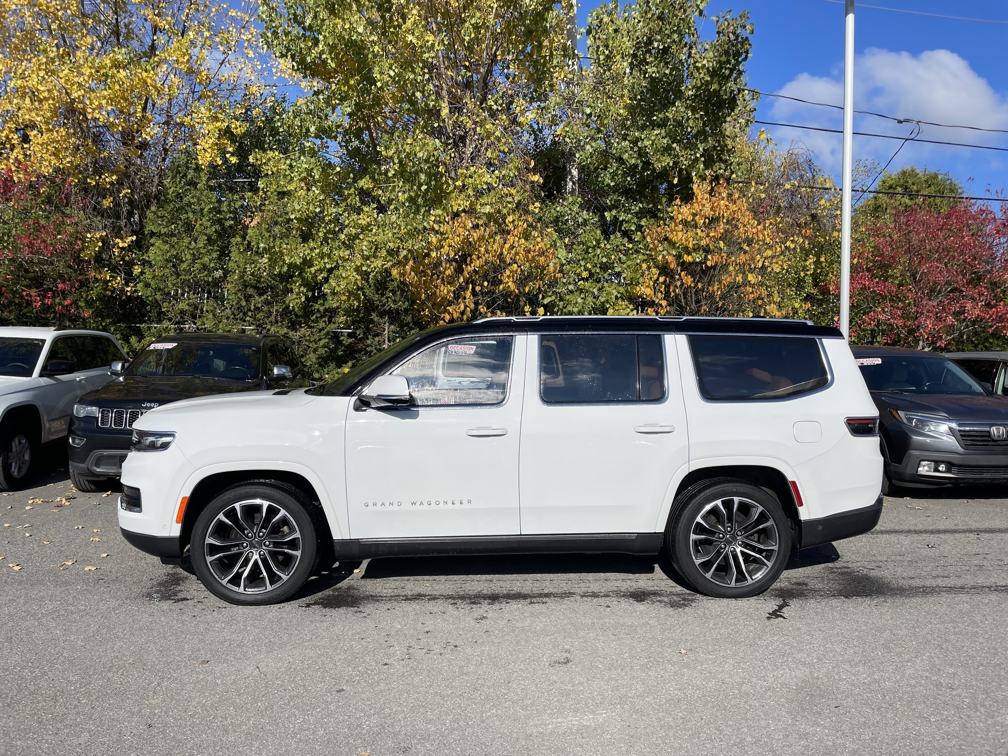 2022 Jeep Grand Wagoneer