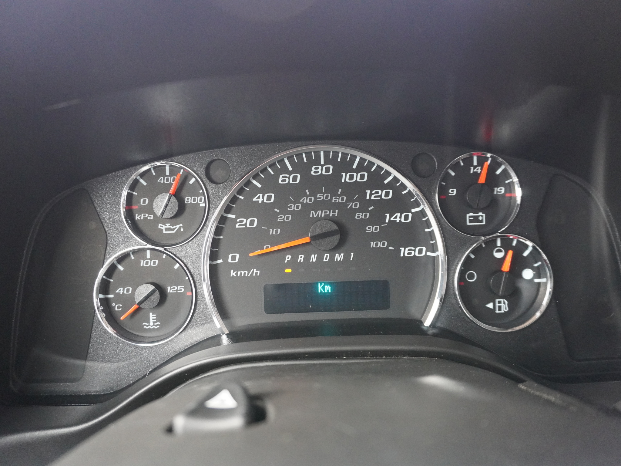 2023 GMC Savana Cargo Van