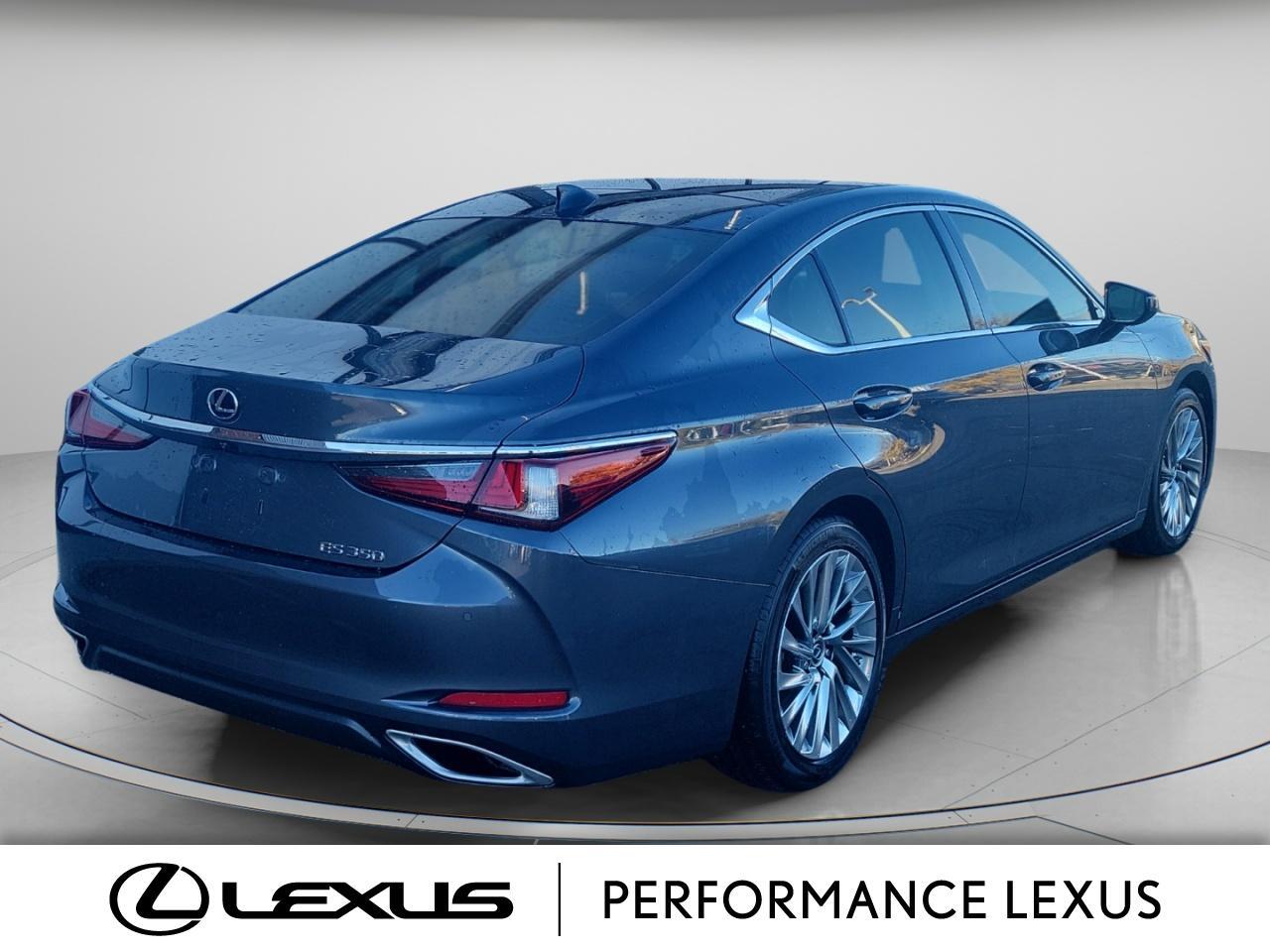 2022 Lexus ES