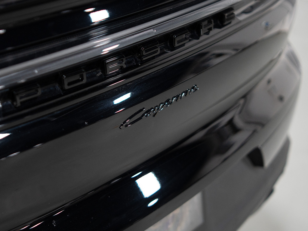 2024 Porsche Cayenne Coupe COUPE   PREMIUM PLUS PKG   CARBON FIBRE   21 IN, 多伦多, 全款车