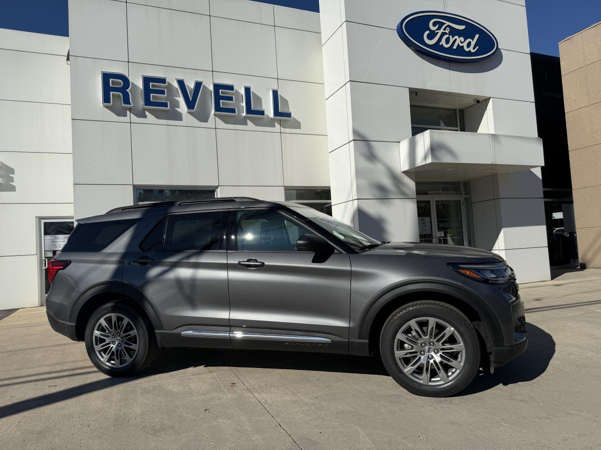 2025 Ford Explorer