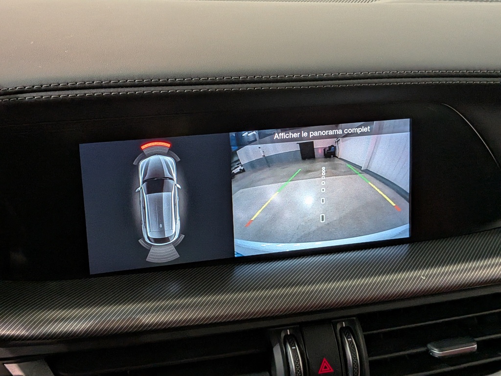 Alfa Romeo Stelvio 2023