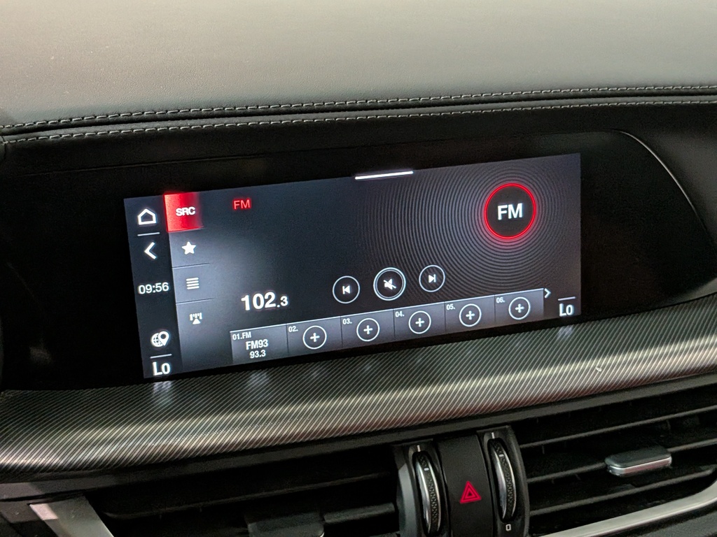 Alfa Romeo Stelvio 2023