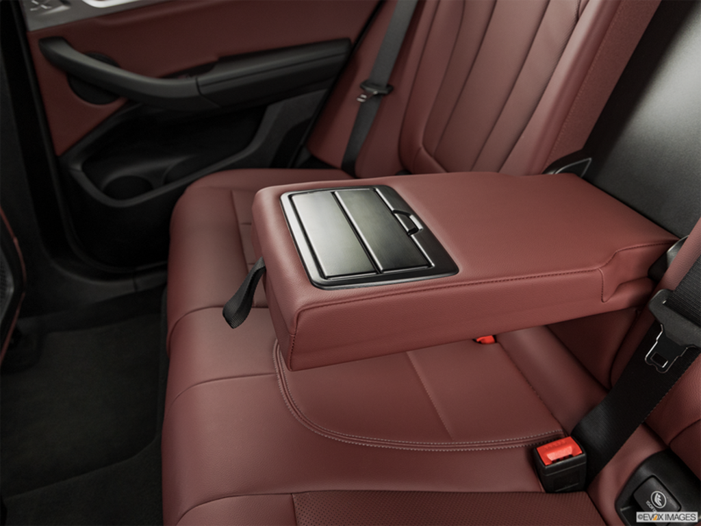 2025 BMW X4 M40i, 温哥华, 全款车