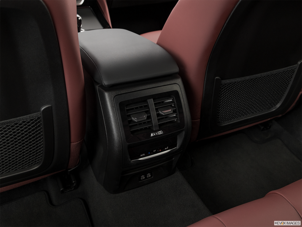 2025 BMW X4 M40i, 温哥华, 全款车