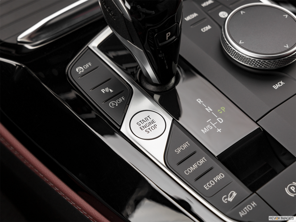 2025 BMW X4 M40i, 温哥华, 全款车