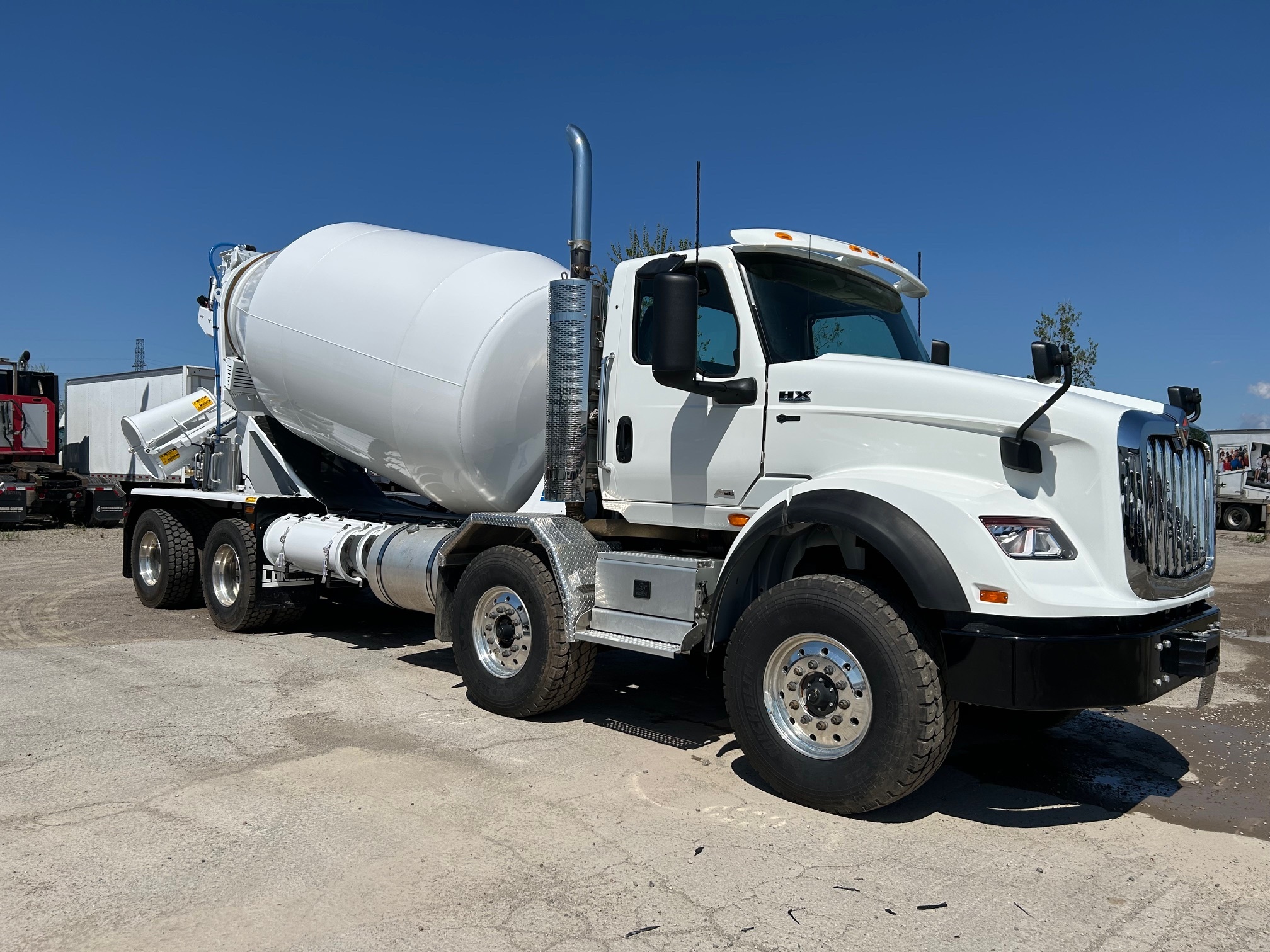 2025 International HX620