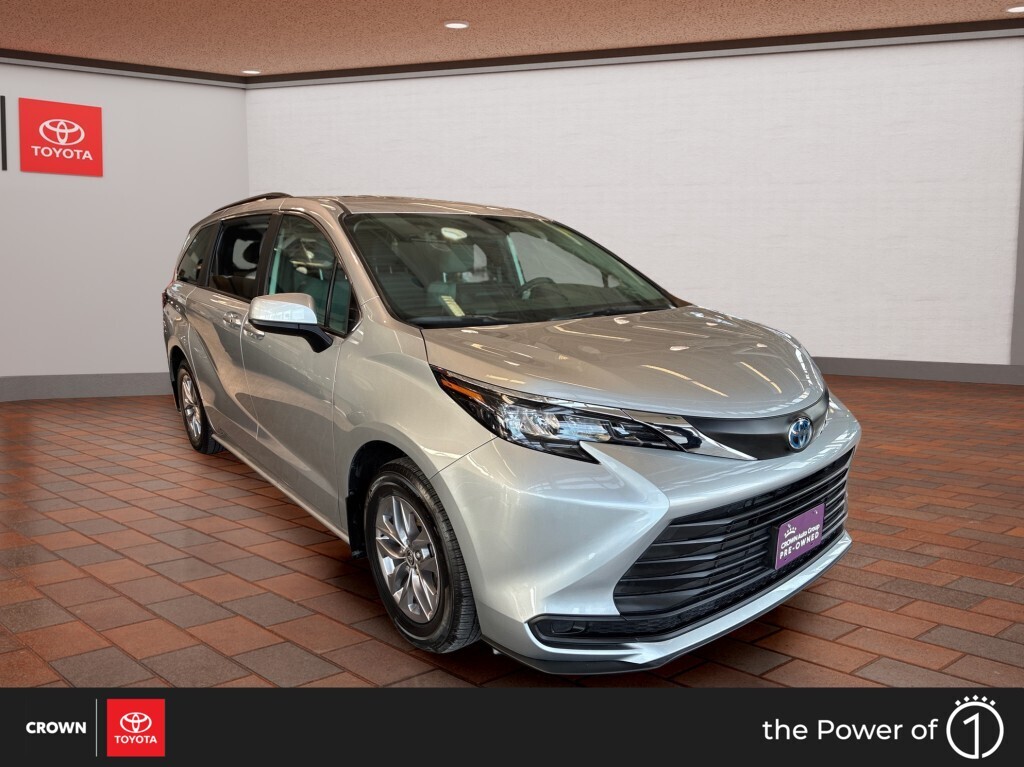 2025 Toyota Sienna