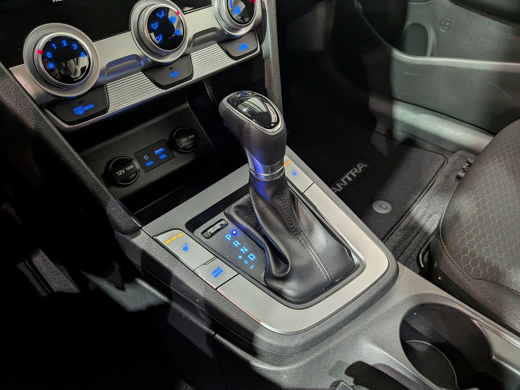 Hyundai Elantra 2020 Hyundai Elantra 2020