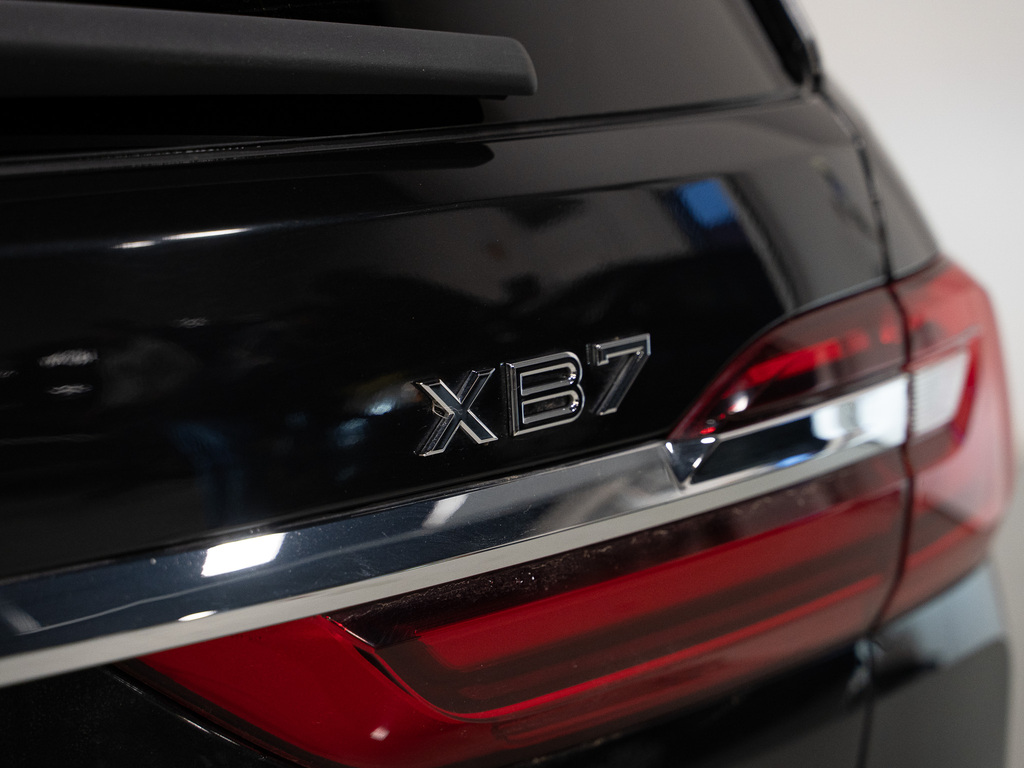 2022 BMW ALPINA XB7 ALPINA XB7   CRYSTAL SHIFTER   6 PASS   23 IN, 多伦多, 全款车