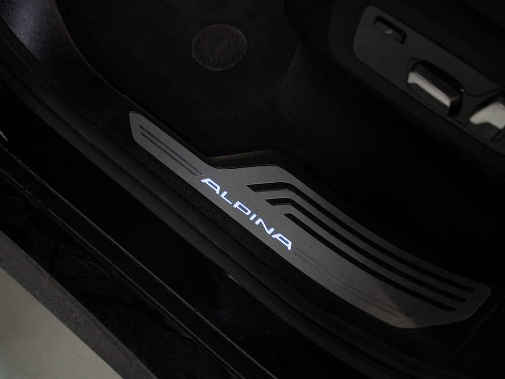 2022 BMW ALPINA XB7 ALPINA XB7   CRYSTAL SHIFTER   6 PASS   23 IN, 多伦多, 全款车