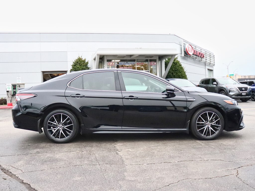 2021 Toyota Camry Hybrid