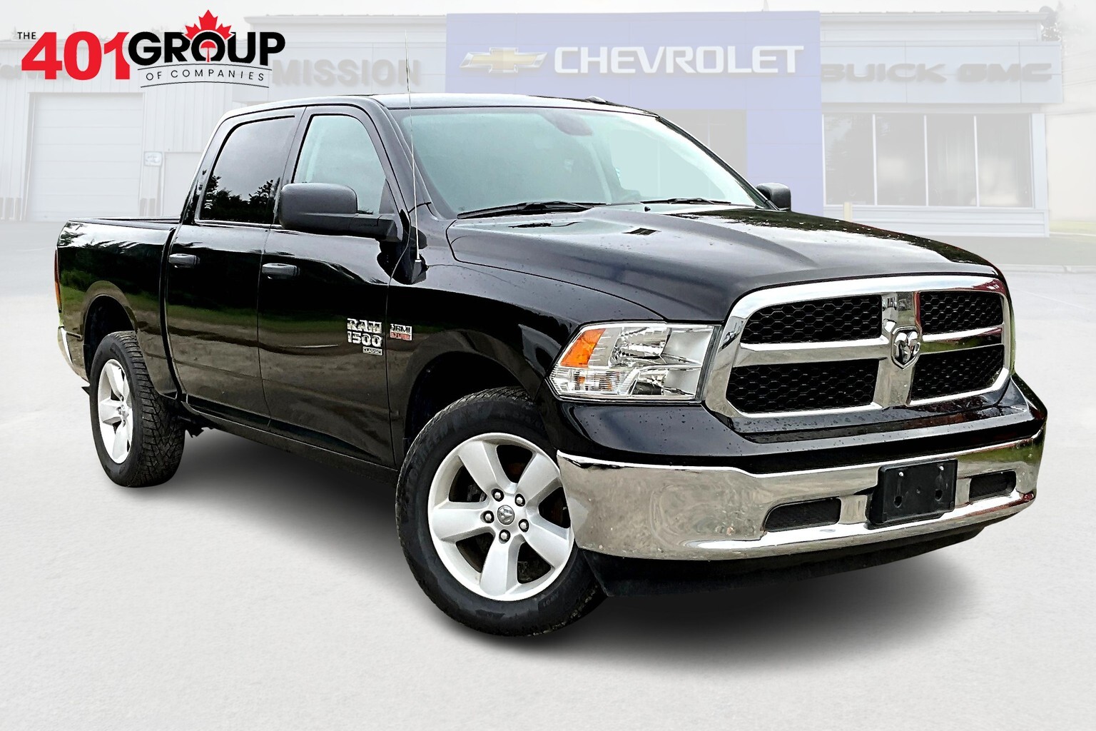 2023 Ram 1500 Classic NO ACCIDENTS | 4WD | HEMI | BACKUP CAMERA