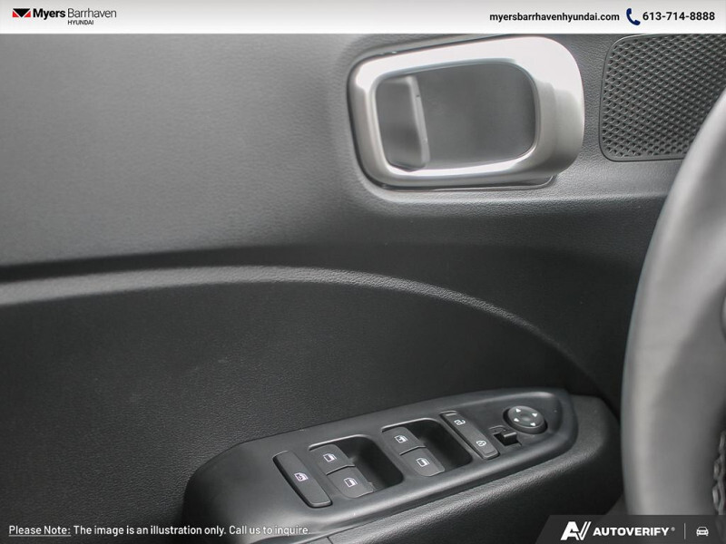 2025 Hyundai Venue - Gallery image 13