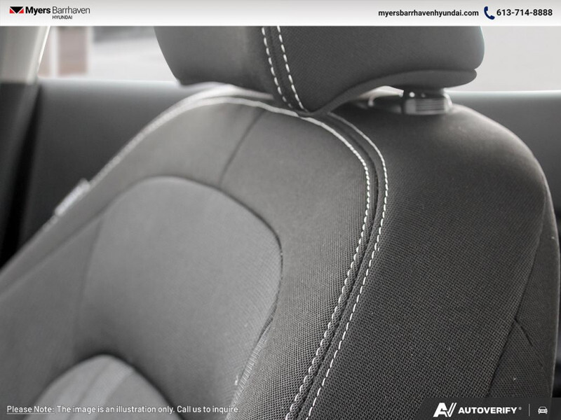 2025 Hyundai Venue - Gallery image 17