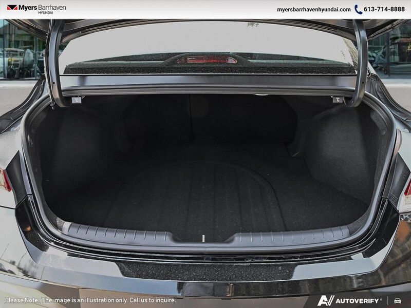 2025 Hyundai Elantra - Gallery image 6