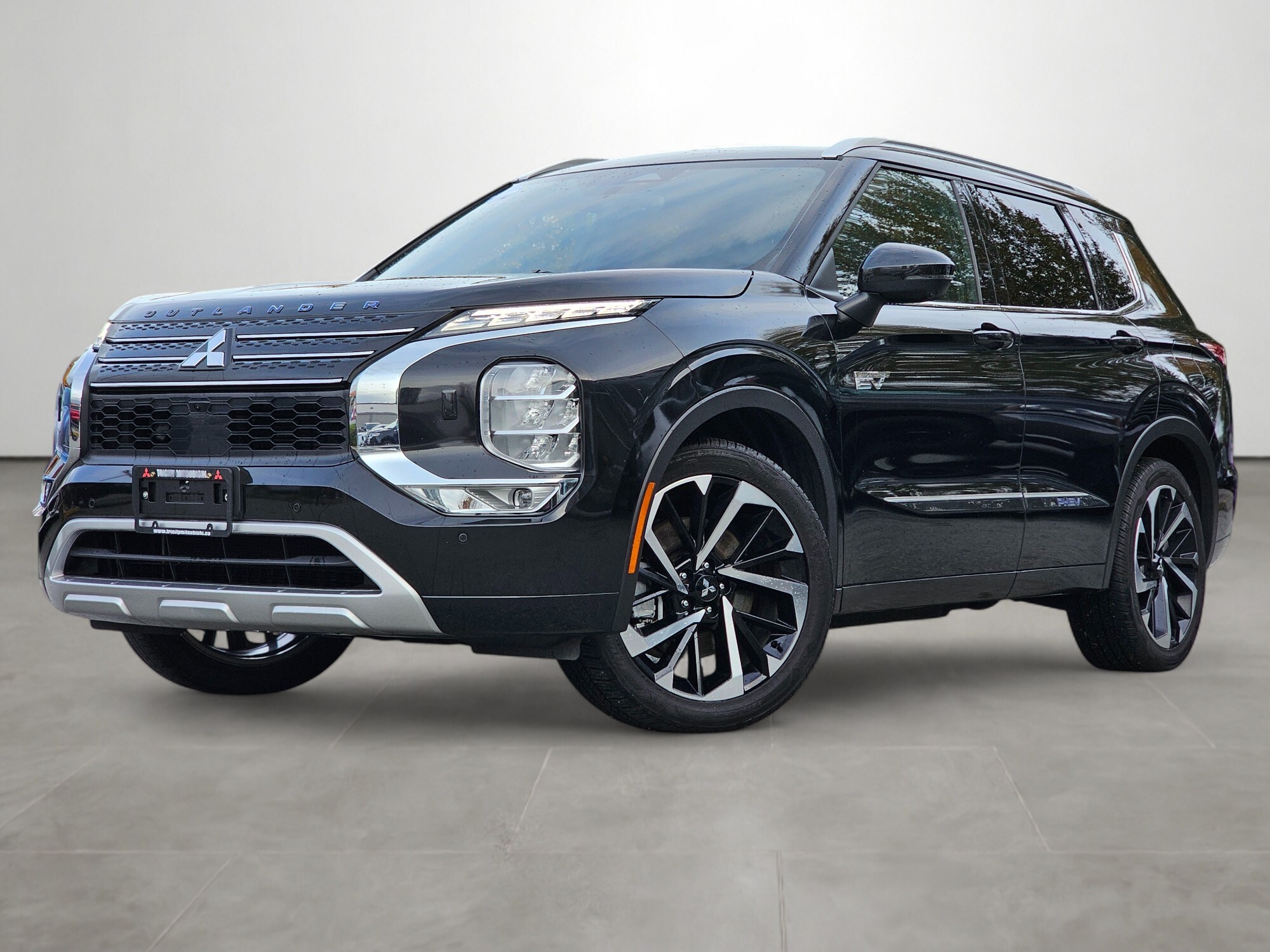 2023 Mitsubishi Outlander PHEV