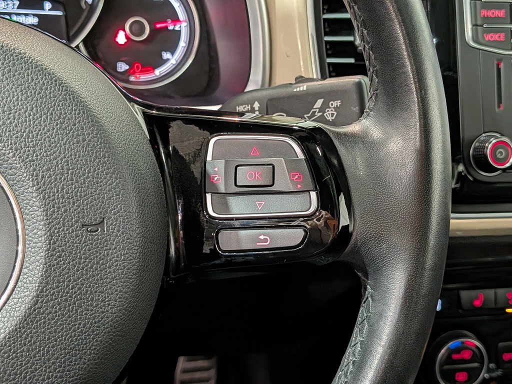 Volkswagen Beetle 2019