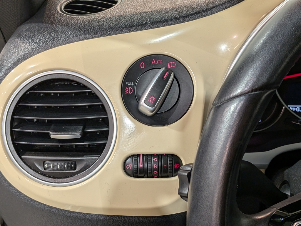 Volkswagen Beetle 2019