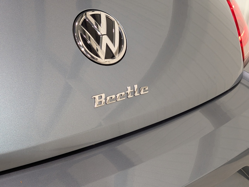 Volkswagen Beetle 2019