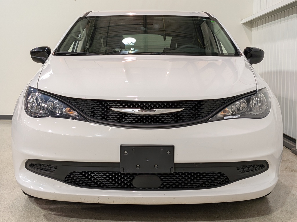 Chrysler Grand Caravan 2024