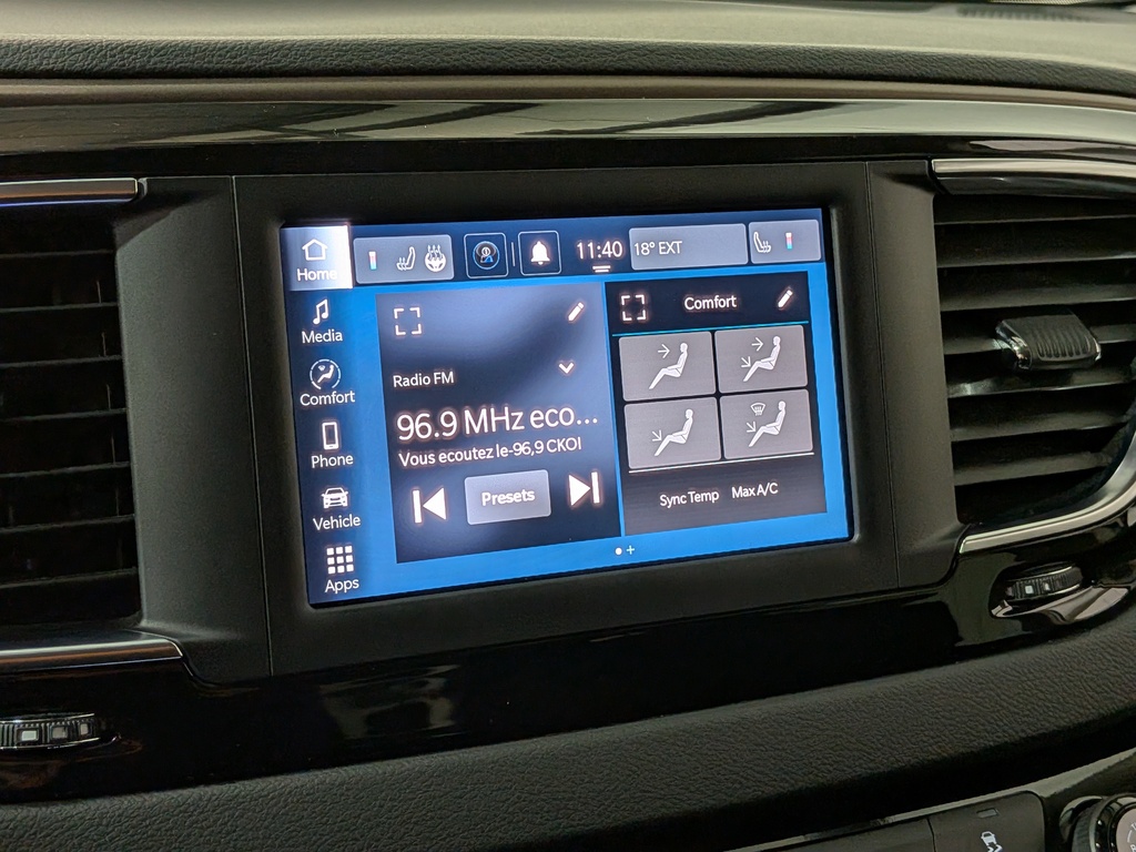 Chrysler Grand Caravan 2024