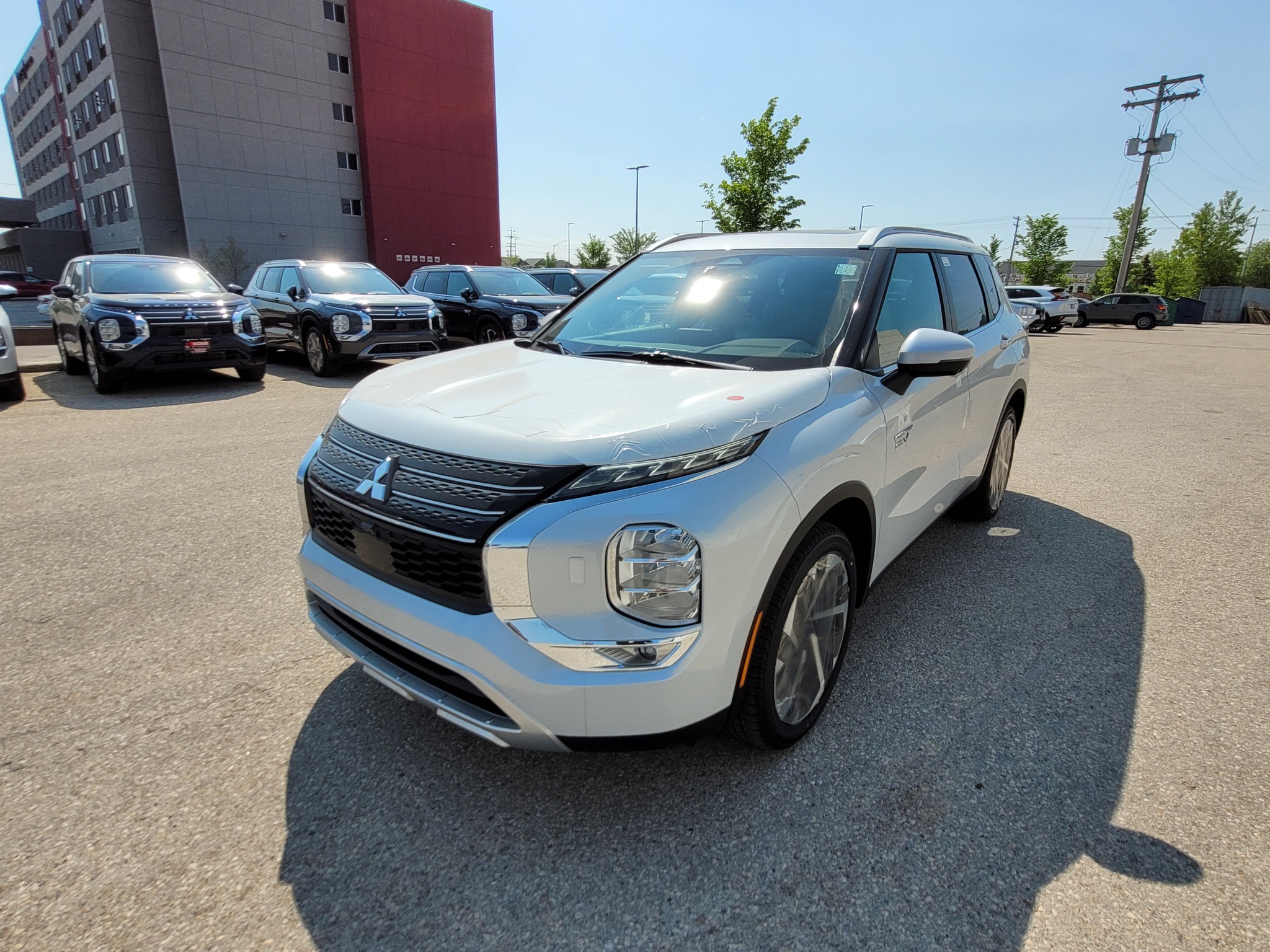 2025 Mitsubishi Outlander PHEV