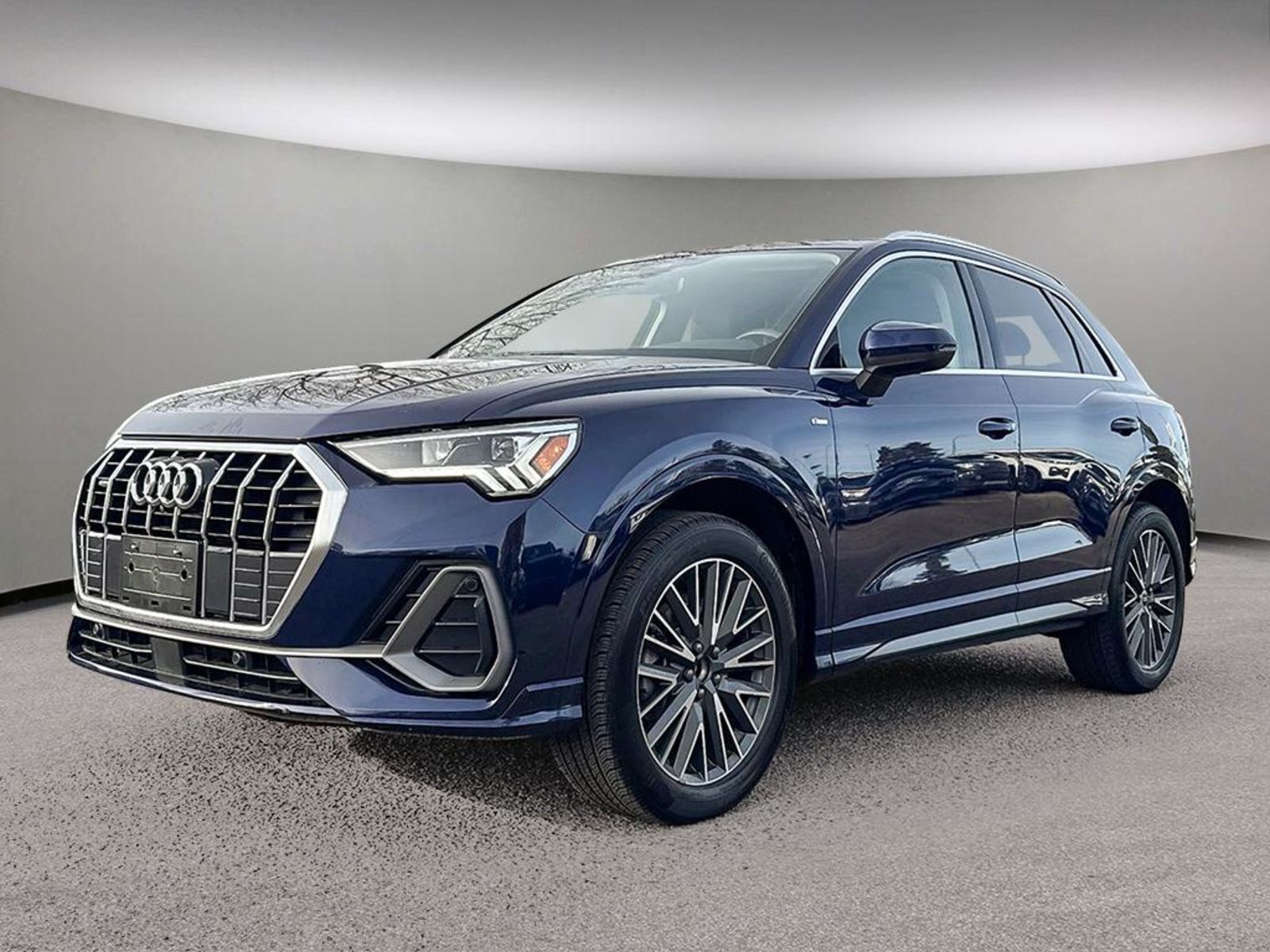 2022 Audi Q3