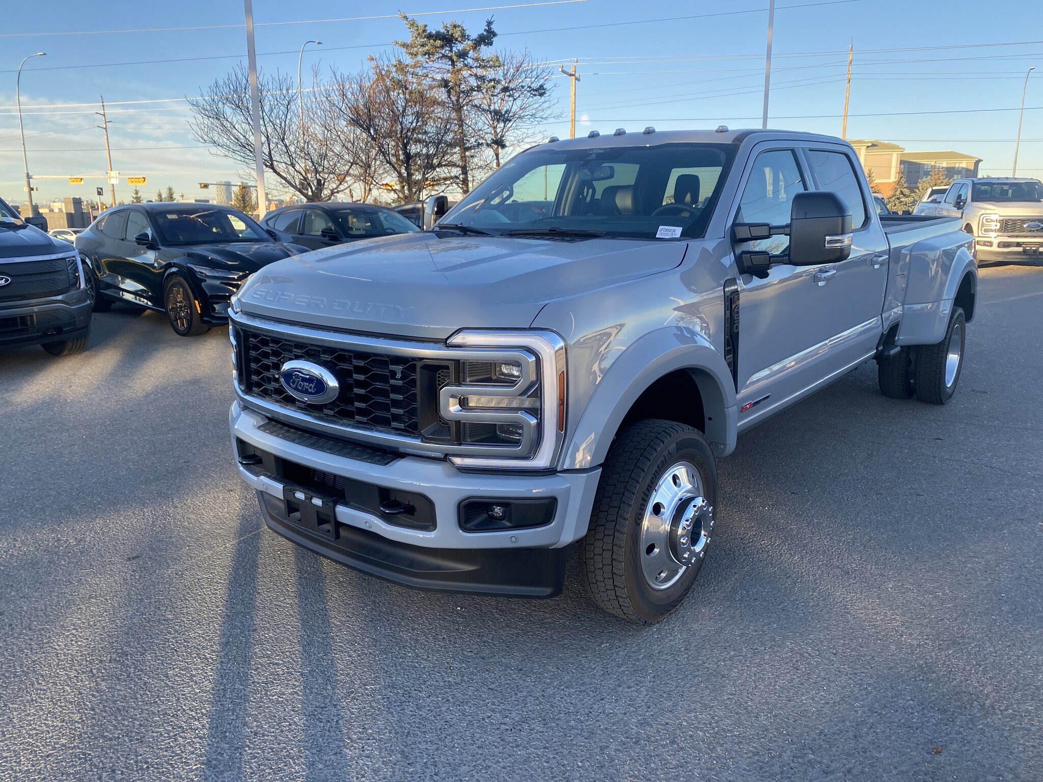 2025 Ford F-450 SUPER DUTY