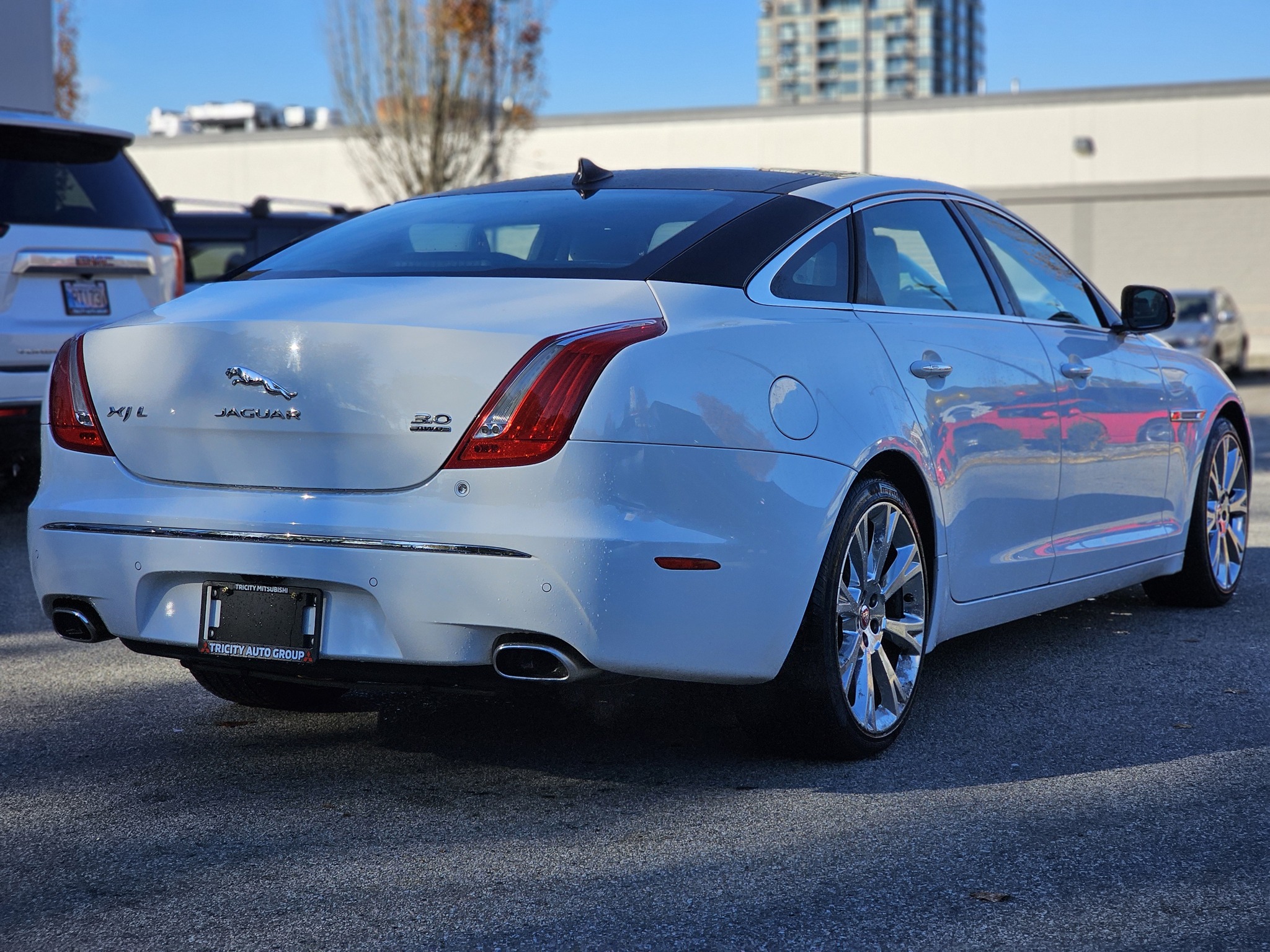 2014 Jaguar XJ