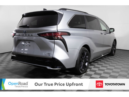 used 2022 Toyota Sienna car, priced at $46,998