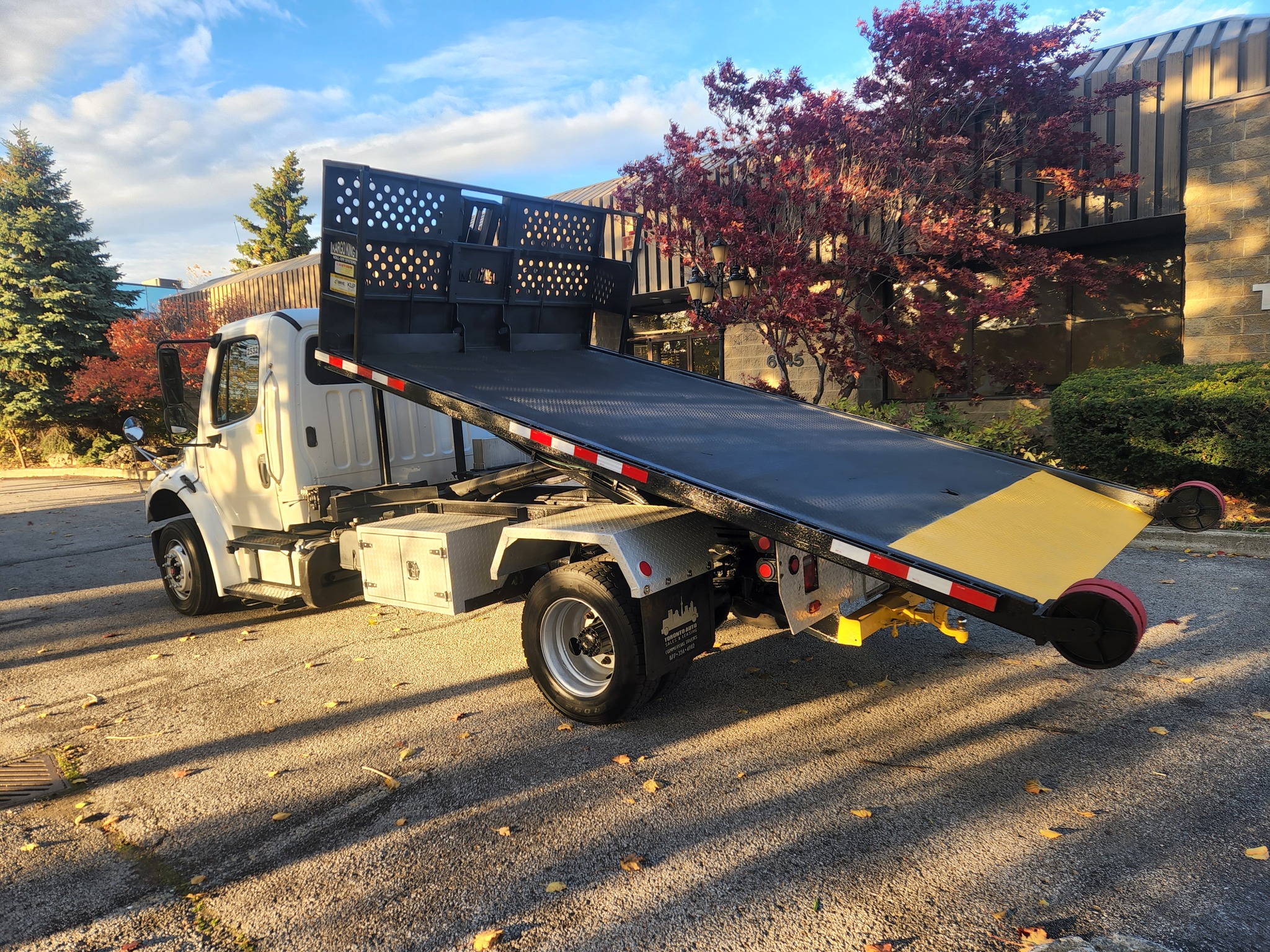 2016 Freightliner M2