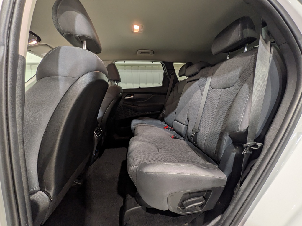 Hyundai Santa Fe 2023