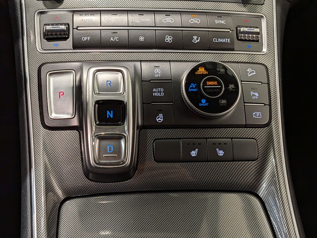 Hyundai Santa Fe 2023