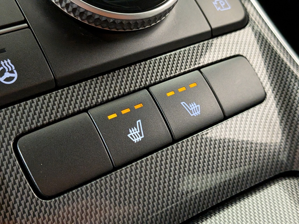 Hyundai Santa Fe 2023