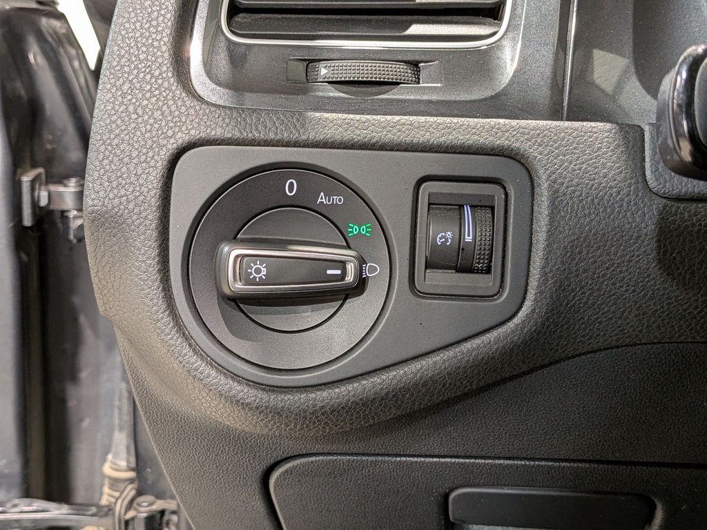 Volkswagen E-Golf 2020