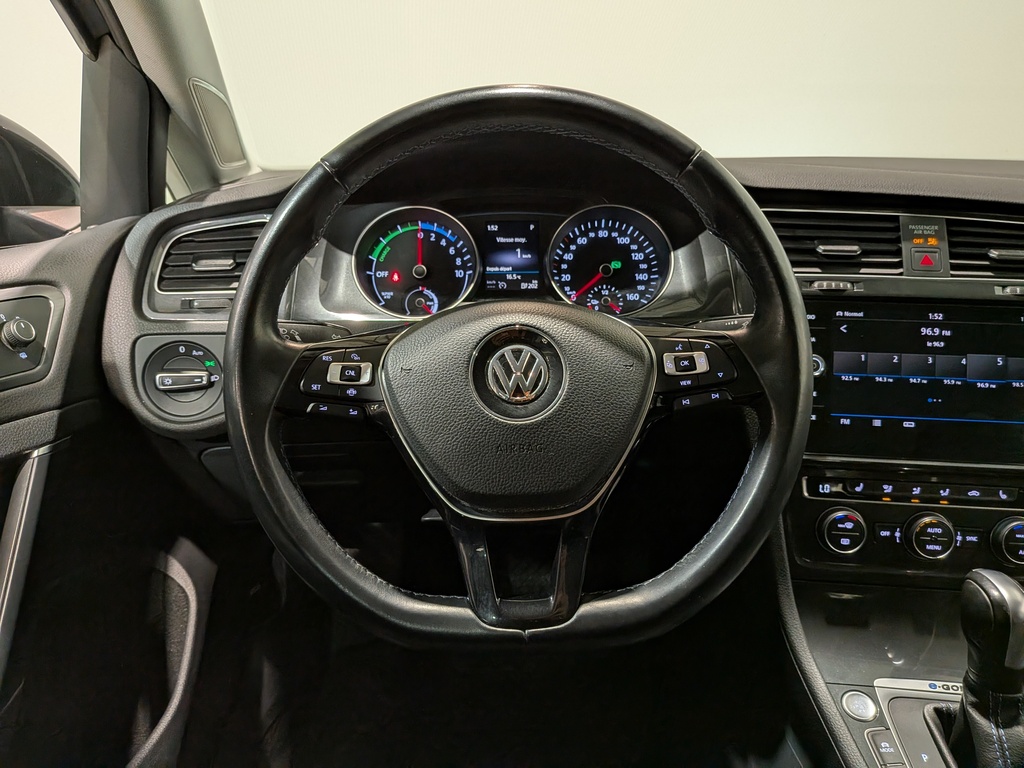 Volkswagen E-Golf 2020