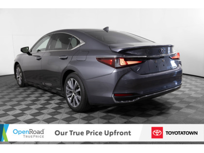 used 2021 Lexus ES 300h car, priced at $28,898