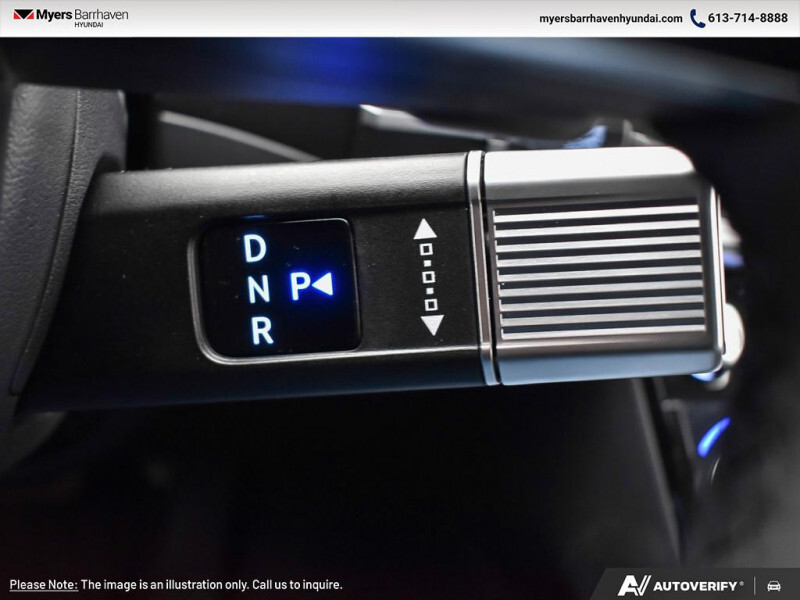 2025 Hyundai Santa Fe - Gallery image 16