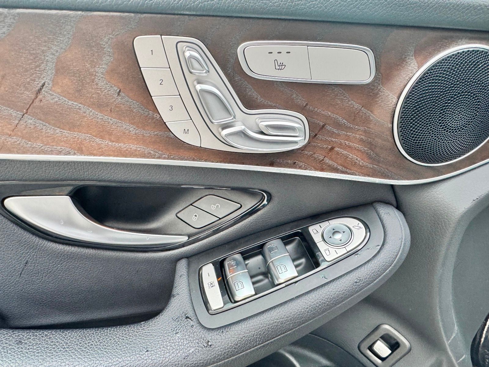 2020 Mercedes-Benz GLC